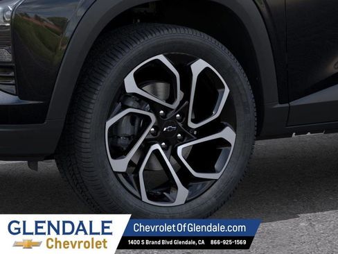 New 2026 Chevrolet Trax RS w/ Driver Confidence Package FWD image 9