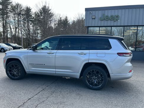 New 2026 Jeep Grand Cherokee L Summit image 9