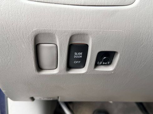 Used 2006 Toyota Sienna CE FWD image 15