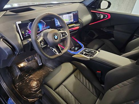 New 2026 BMW X3 xDrive30i w/ Premium Package AWD/4WD image 2