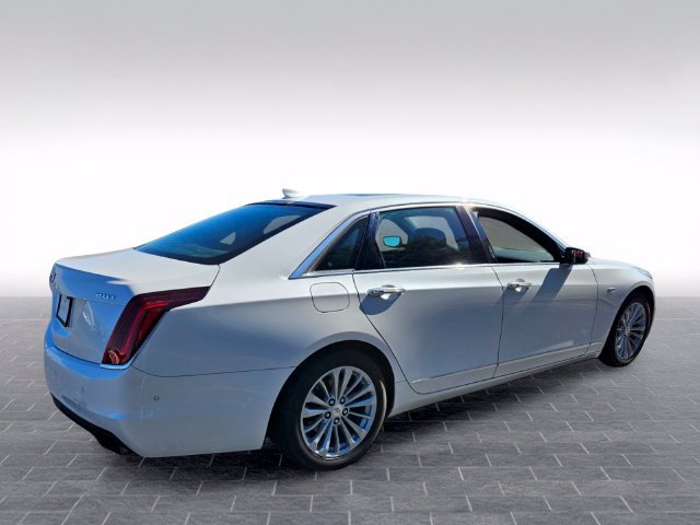 Used 2018 Cadillac CT6 Luxury RWD image 5