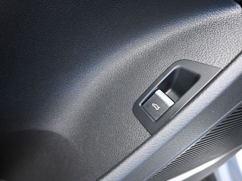 Used 2022 Audi Q7 3.0T Premium Plus w/ Premium Plus Package image 11