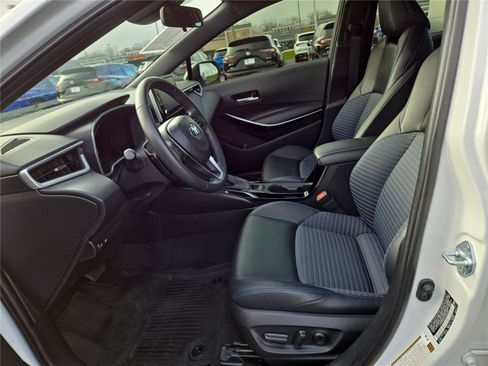 Used 2022 Toyota Corolla XSE image 17