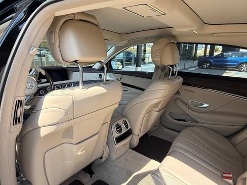 Used 2019 Mercedes-Benz S 560 4MATIC Sedan image 3