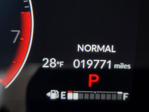 Used 2023 Honda CR-V EX-L image 25