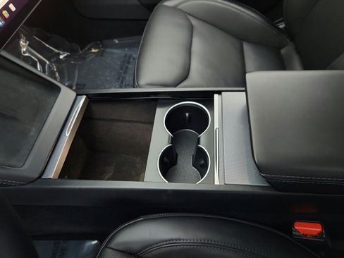 Used 2025 Tesla Model 3 Long Range RWD image 18