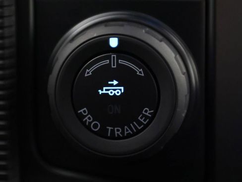 Used 2025 Ford F150 Raptor image 27