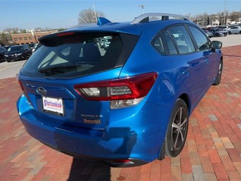 Used 2022 Subaru Impreza Premium image 9