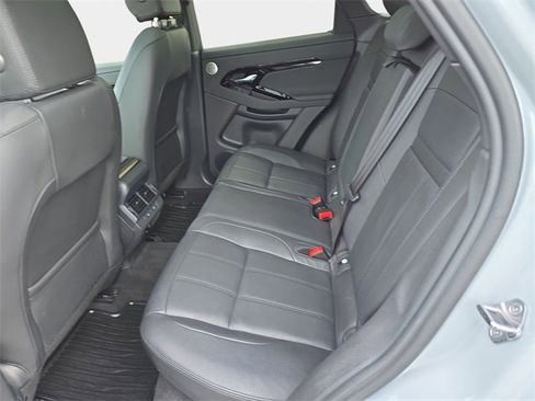 Used 2024 Land Rover Range Rover Evoque Dynamic SE image 17