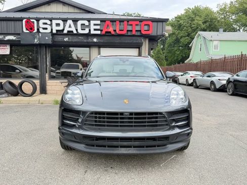 Used 2021 Porsche Macan S w/ Premium Package Plus AWD/4WD image 2