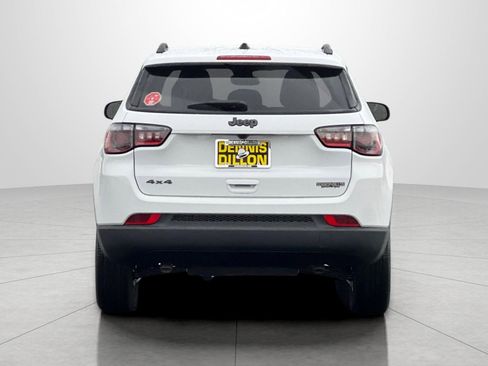 New 2026 Jeep Compass Latitude image 6