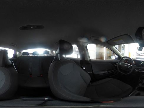 Used 2025 Kia K4 FWD image 43
