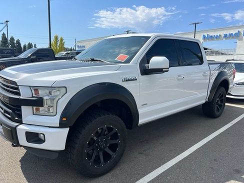 Used 2016 Ford F150 Lariat w/ Equipment Group 502A Luxury AWD/4WD image 1