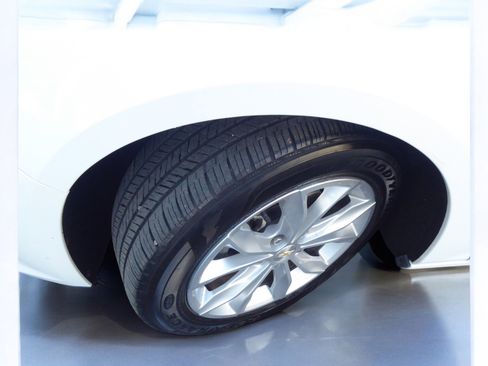 Used 2023 Chevrolet Malibu LT image 23