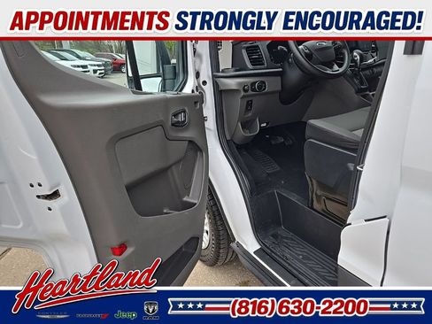 Used 2023 Ford Transit 350 XLT RWD image 26