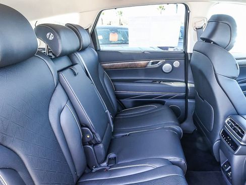 New 2026 Genesis GV80 2.5T Prestige AWD/4WD image 17