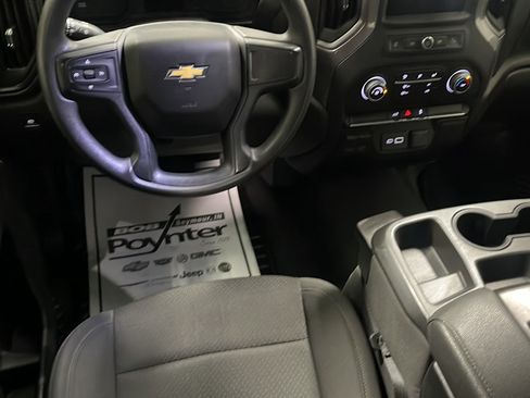 Used 2023 Chevrolet Silverado 2500 Custom w/ Custom Value Package AWD/4WD image 3