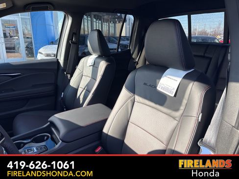New 2026 Honda Ridgeline Black Edition image 14