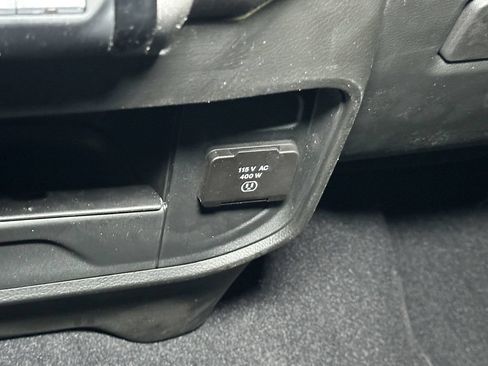 New 2026 RAM 2500 Tradesman AWD/4WD image 30