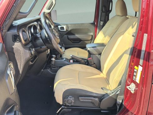 Used 2021 Jeep Wrangler Unlimited Sport image 24