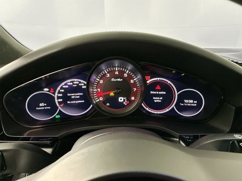 Certified 2022 Porsche Cayenne Turbo image 19