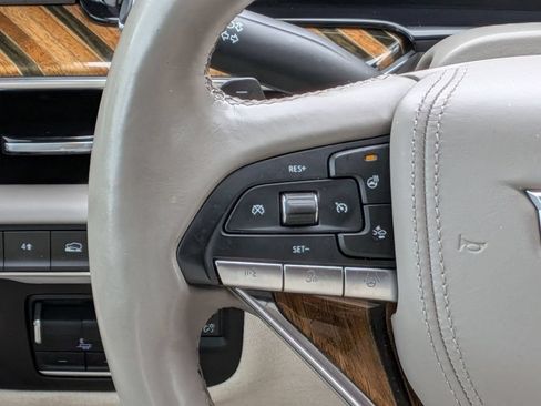 Used 2023 Cadillac Escalade Sport Platinum AWD/4WD image 18