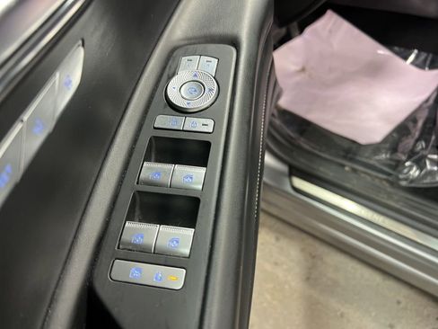 Used 2024 Genesis GV80 2.5T image 22