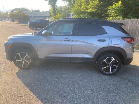 Used 2023 Chevrolet TrailBlazer RS AWD/4WD image 14