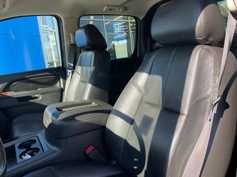 Used 2013 Chevrolet Avalanche LT w/ All-Star Edition AWD/4WD image 10