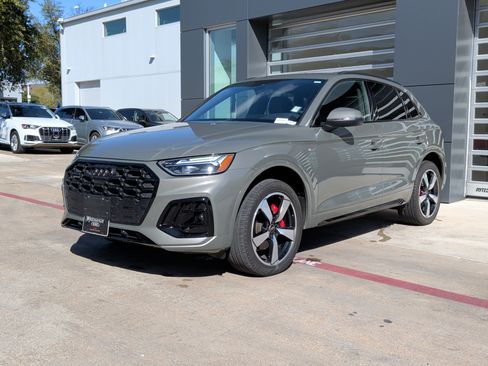 Certified 2024 Audi Q5 2.0T Premium Plus w/ Premium Plus Package image 5