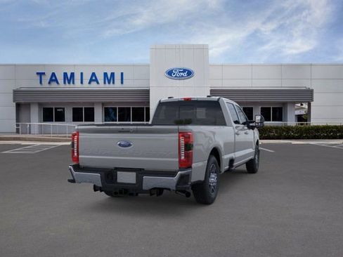 New 2026 Ford F350 Lariat RWD image 8