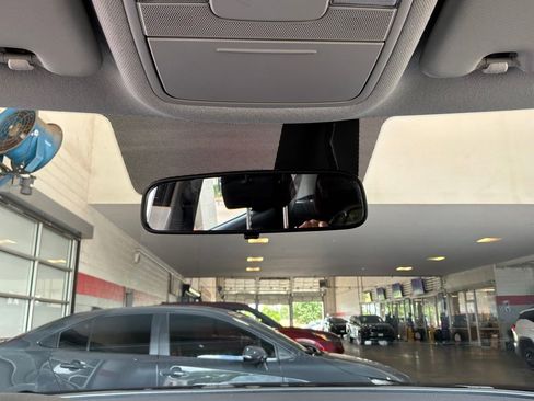 Used 2025 Kia Soul LX w/ LX Technology Package FWD image 14