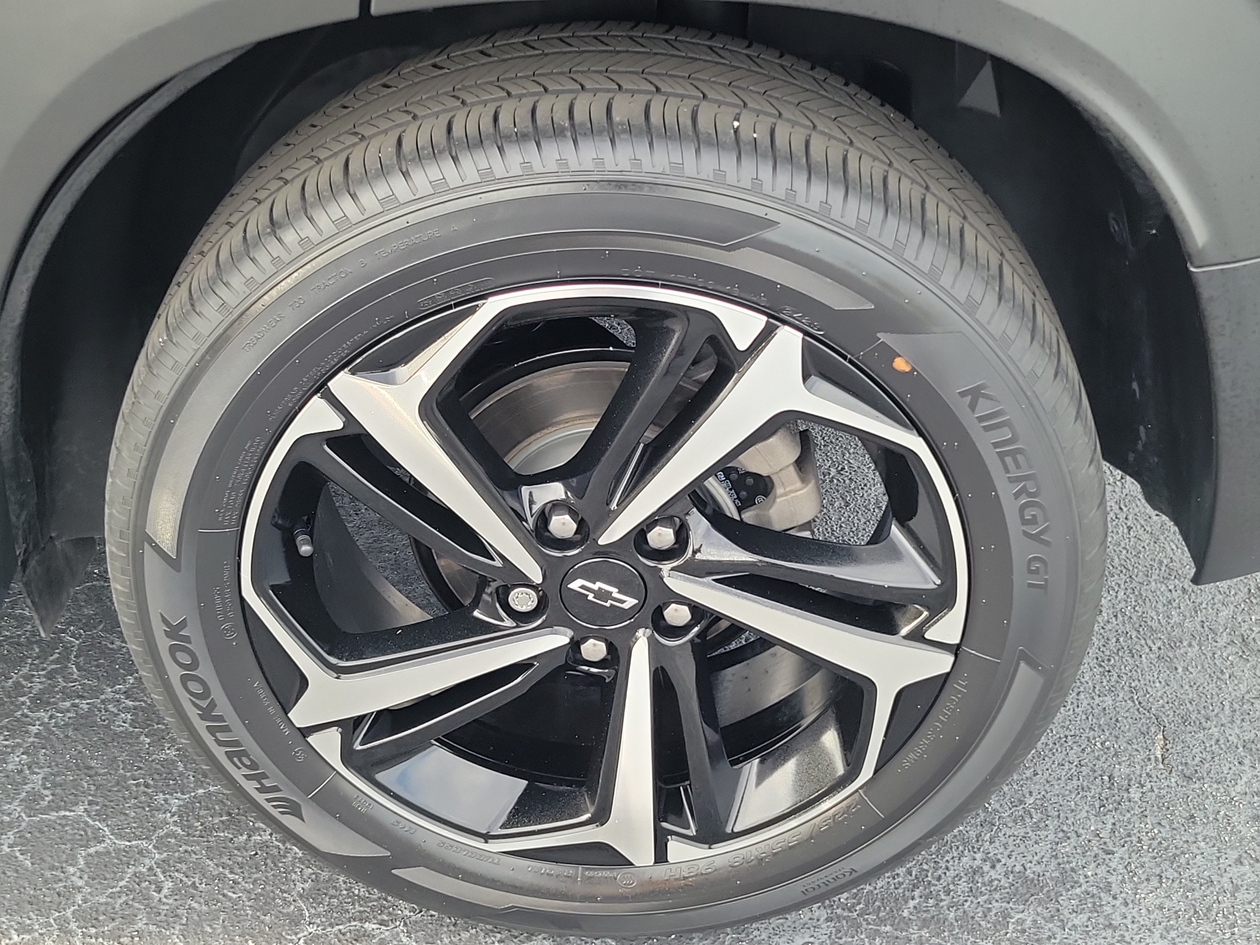Used 2023 Chevrolet TrailBlazer RS w/ Convenience Package FWD image 8