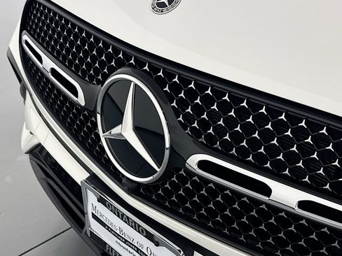 New 2026 Mercedes-Benz GLC 300 image 12