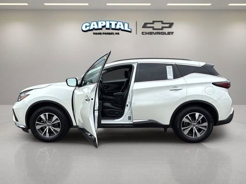 Used 2023 Nissan Murano SV image 13