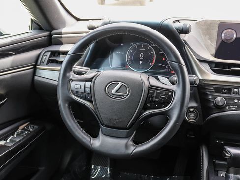 Used 2019 Lexus ES 350 w/ Accessory Package 2 FWD image 16