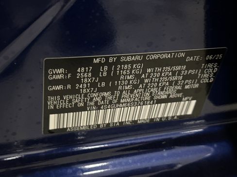 New 2025 Subaru Crosstrek 2.5i Limited w/ Crosstrek Mirror Package image 34