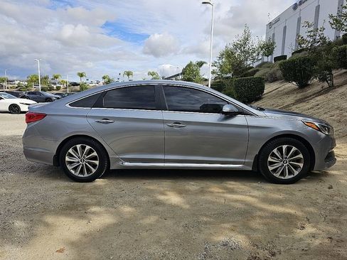 Used 2015 Hyundai Sonata Sport w/ Option Group 03 FWD image 7