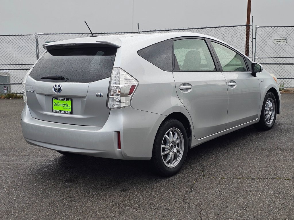 Used 2012 Toyota Prius V Three FWD image 7