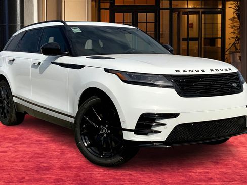 New 2026 Land Rover Range Rover Velar Dynamic SE image 19
