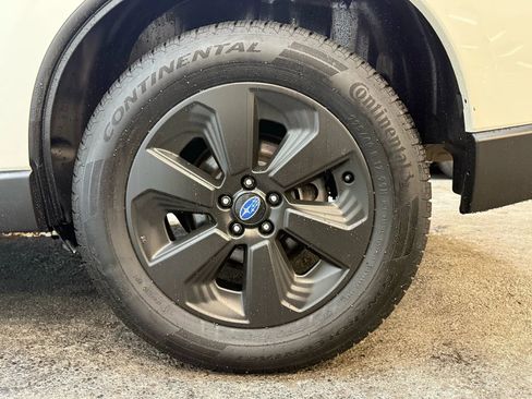 Used 2017 Subaru Forester 2.5i w/ Alloy Wheel Package image 20