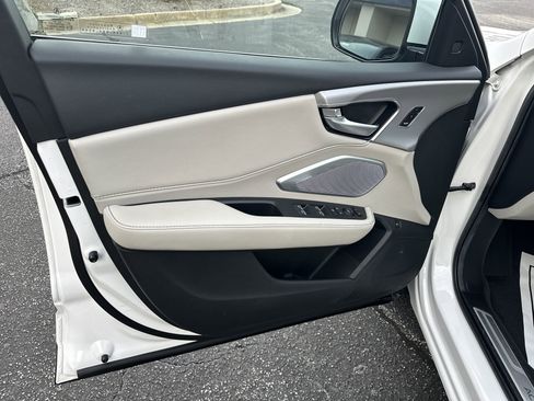 Certified 2025 Acura RDX SH-AWD w/ Technology Package image 10