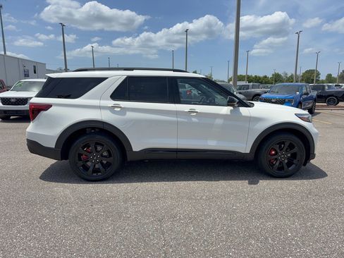 Certified 2023 Ford Explorer ST w/ Equipment Group 401A image 3