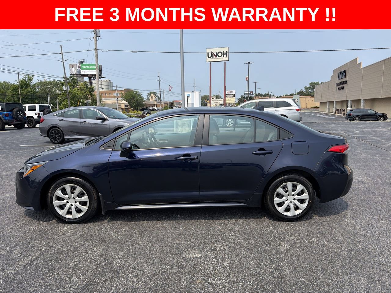 Used 2022 Toyota Corolla LE FWD image 25