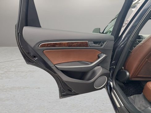 Used 2016 Audi Q5 2.0T Premium Plus w/ Technology Package image 28