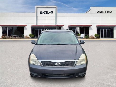 Used 2012 Kia Sedona LX FWD image 2