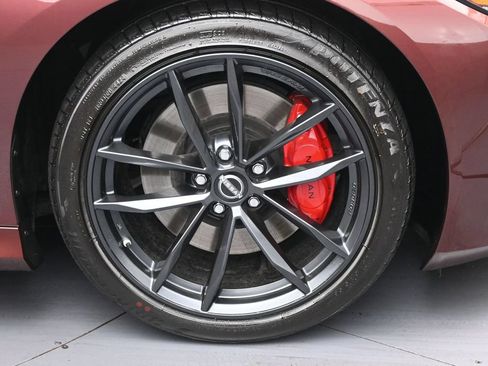 Used 2025 Nissan Z Performance w/ Floor Mat Package RWD image 30