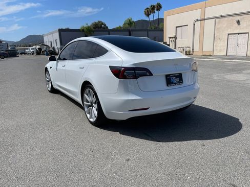 Used 2019 Tesla Model 3 Standard Range Plus RWD image 8