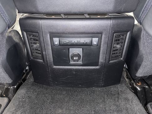 Used 2016 RAM 2500 Limited AWD/4WD image 11