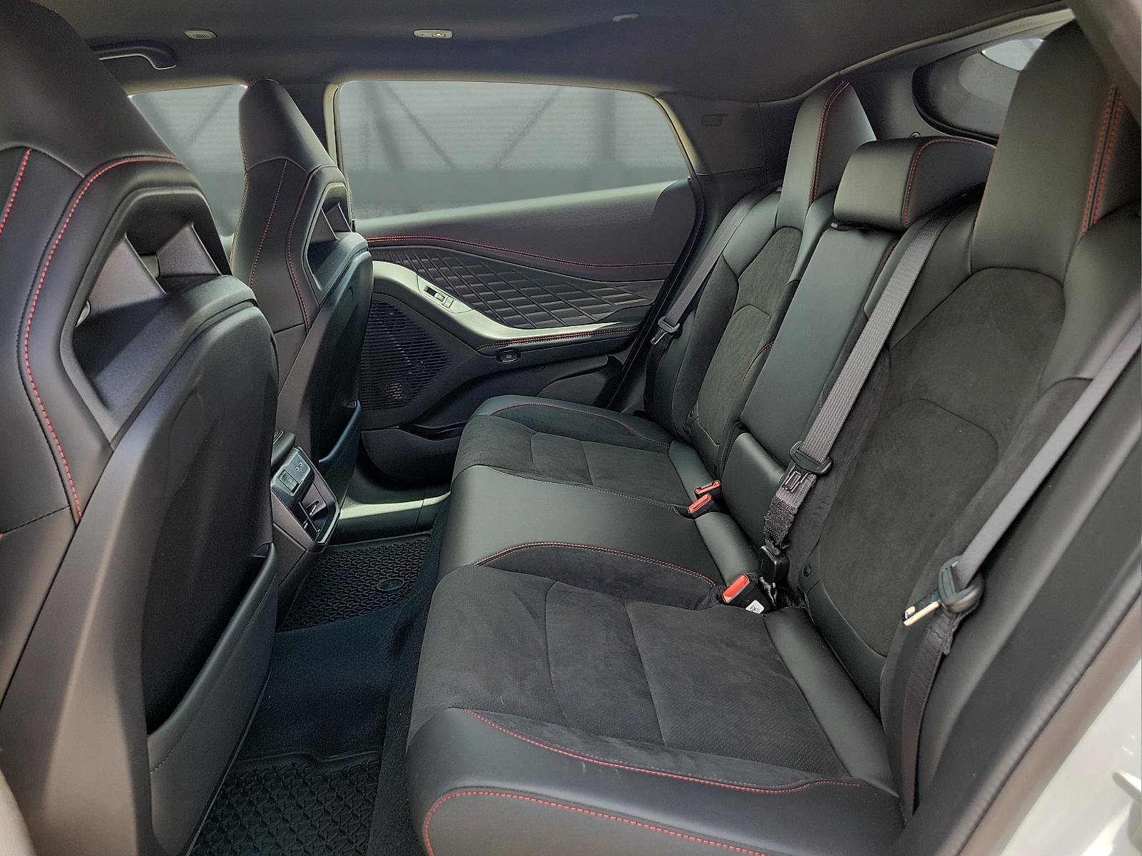 New 2026 Dodge Charger R/T AWD/4WD image 8